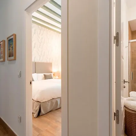 Genteel San Antonio Apartment Cadiz