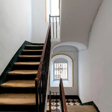 Genteel San Antonio Apartment *